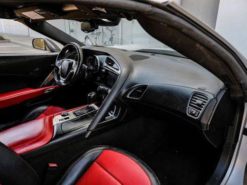 Used 2016 Chevrolet Corvette Stingray Coupe w/ 2LT Preferred Equipment Group RWD image 20