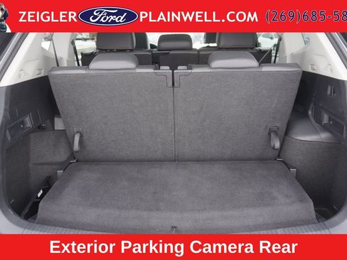 Used 2024 Volkswagen Tiguan Wolfsburg Edition FWD image 9