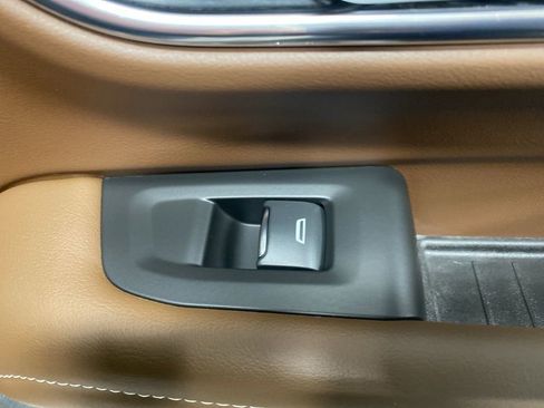 Certified 2022 Chevrolet Tahoe High Country image 18