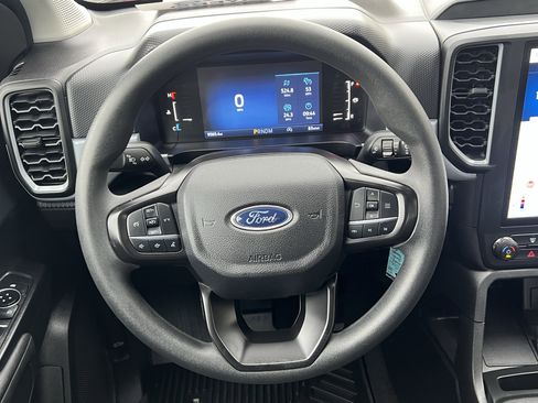 Used 2024 Ford Ranger XL w/ Trailer Tow Package image 35