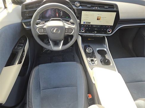 Used 2023 Lexus RZ 450e Premium image 11