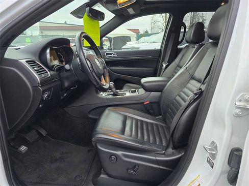 Used 2021 Jeep Grand Cherokee Limited X image 19