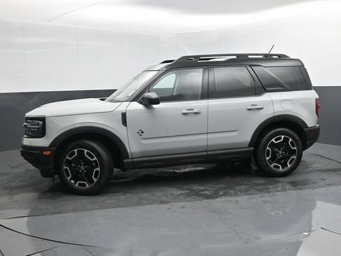 Used 2022 Ford Bronco Sport Outer Banks w/ Tech Package AWD/4WD image 31