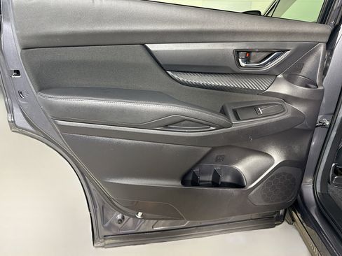 Used 2024 Subaru Ascent Premium w/ Convenience Package image 26