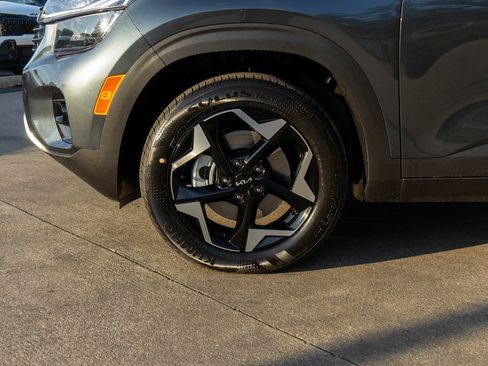 New 2026 Kia Seltos S image 27