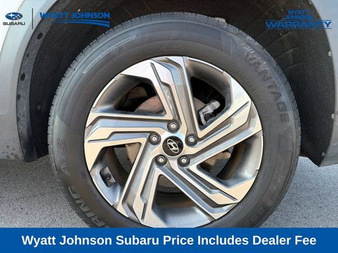 Used 2023 Hyundai Santa Fe SE FWD image 5