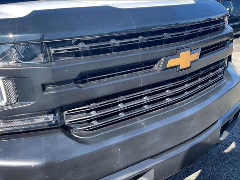Used 2021 Chevrolet Silverado 1500 LT image 34