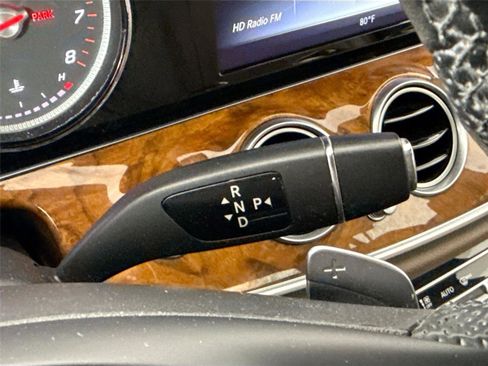 Used 2017 Mercedes-Benz E 300 4MATIC image 29