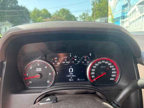 Used 2016 GMC Yukon XL Denali w/ Open Road Package AWD/4WD image 16