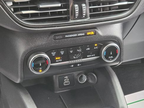Used 2025 Ford Escape ST-Line AWD/4WD image 28