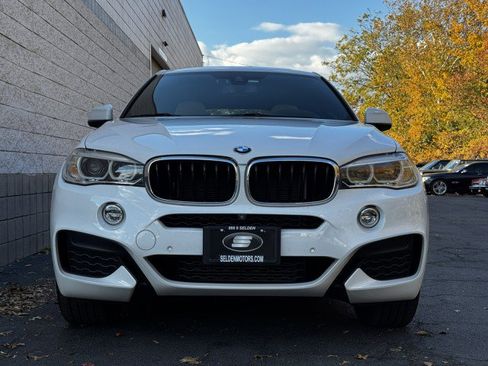 Used 2019 BMW X6 xDrive35i w/ M Sport Package image 11