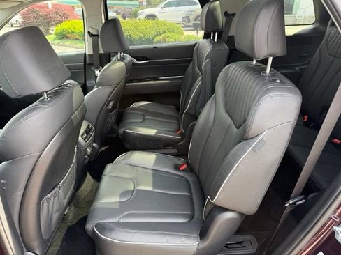 Used 2023 Hyundai Palisade Limited AWD/4WD image 15