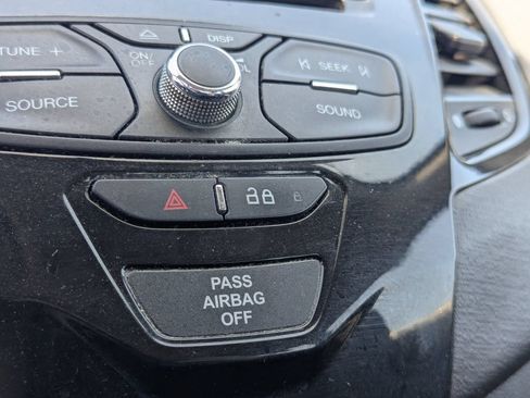 Used 2019 Ford Fiesta SE w/ Equipment Group 201A FWD image 16