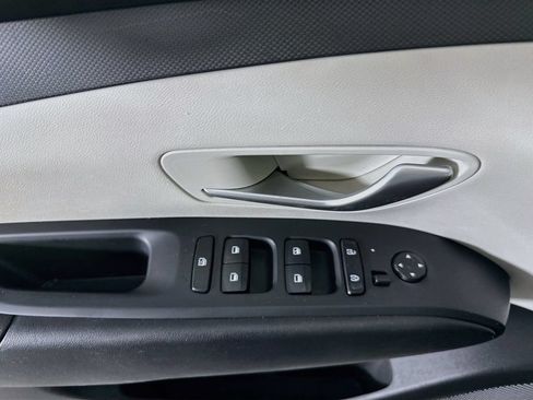 Certified 2024 Hyundai Tucson SE FWD image 23