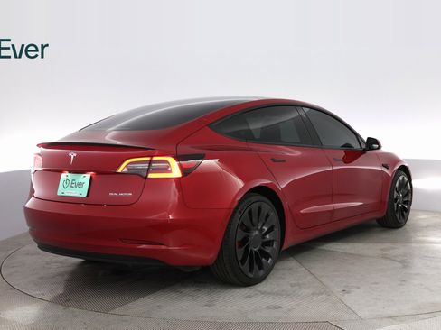 Used 2022 Tesla Model 3 Performance image 12