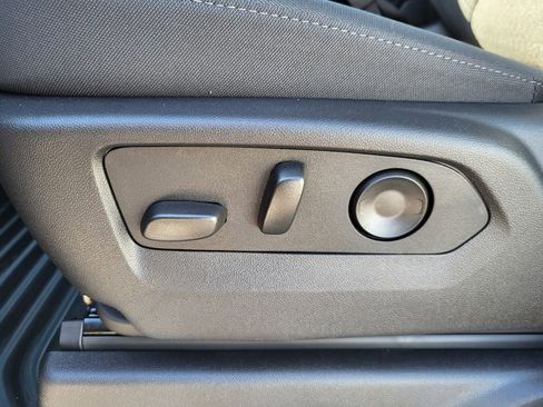 New 2026 GMC Sierra 1500 Elevation image 12