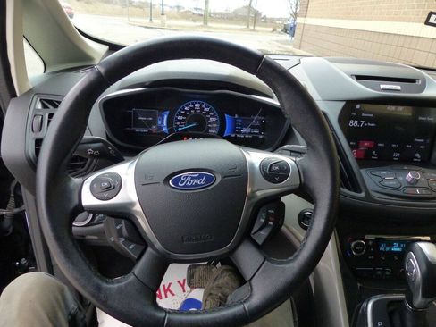 Used 2016 Ford C-MAX Energi SEL FWD image 22