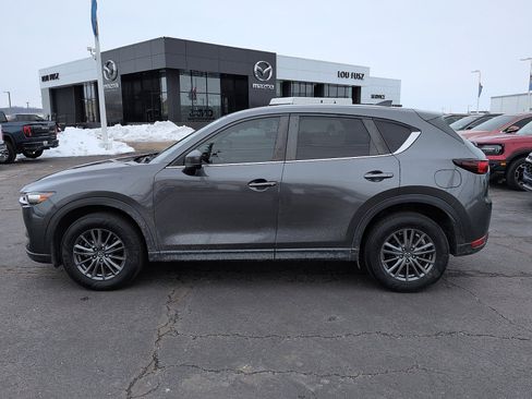 Used 2019 MAZDA CX-5 Touring image 4