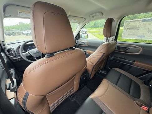 New 2026 Ford Bronco Sport Outer Banks w/ Outer Banks Tech Package+ AWD/4WD image 18