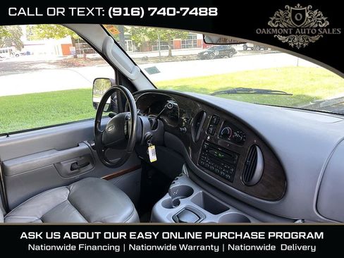 Used 2003 Ford E-150 and Econoline 150 RWD image 12