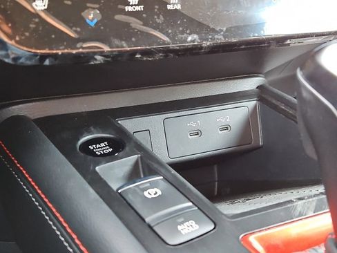 New 2026 Nissan Kicks SR image 38