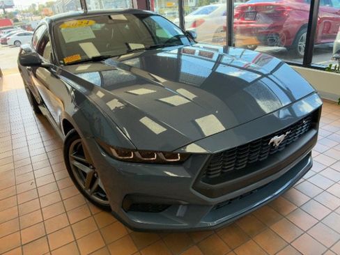 Used 2024 Ford Mustang Coupe image 1