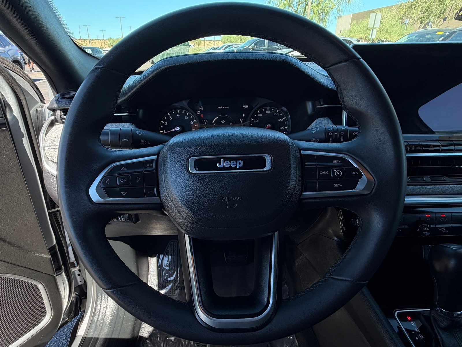 Used 2024 Jeep Compass Latitude AWD/4WD image 20