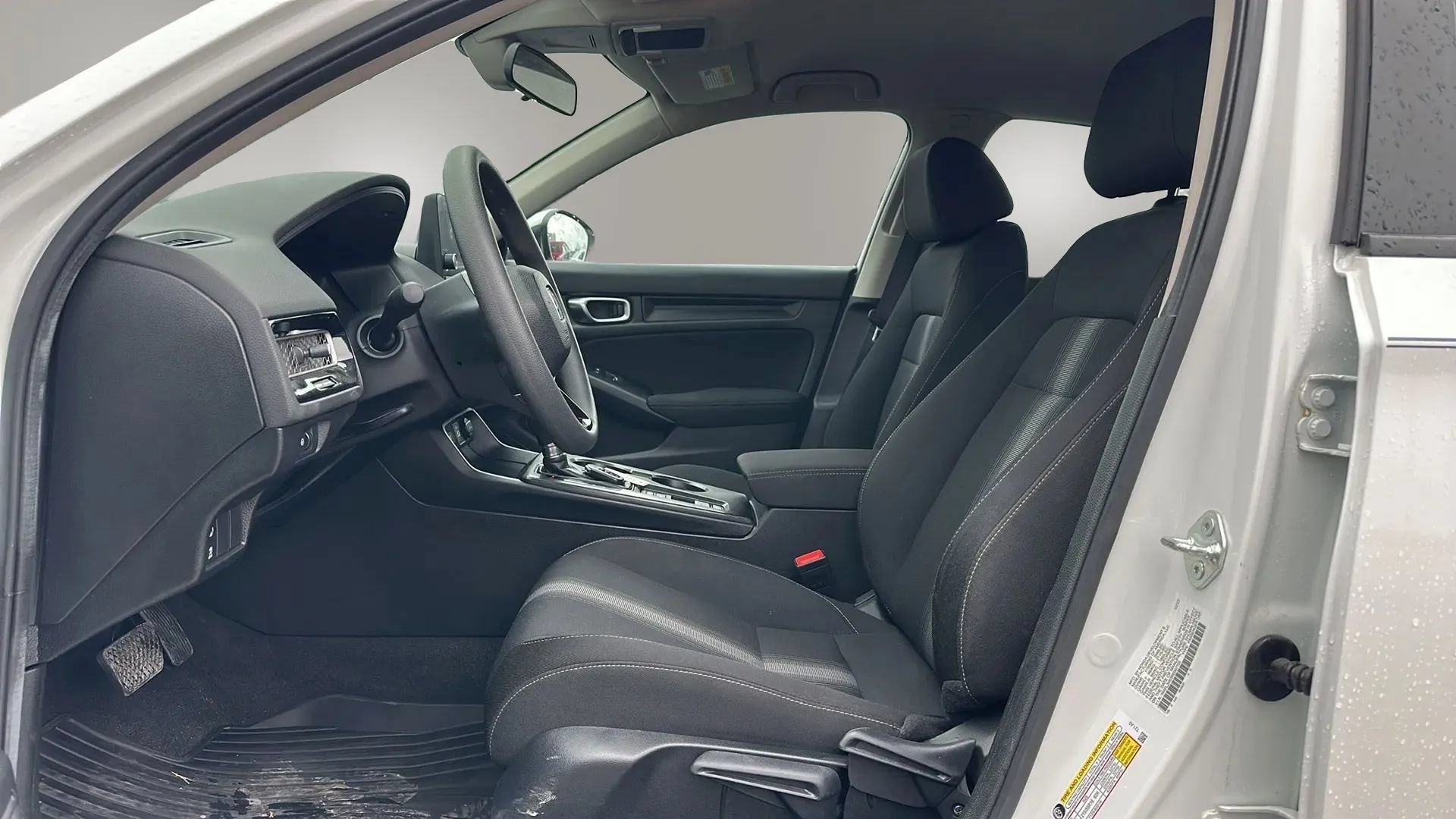 Used 2024 Honda Civic LX image 9