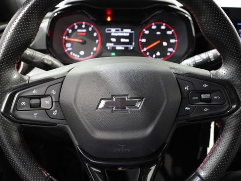 Certified 2024 Chevrolet Trax RS FWD image 19