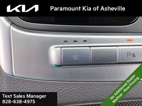 New 2026 Kia Carnival EX image 15