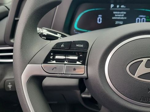 New 2026 Hyundai Elantra Hybrid FWD image 7