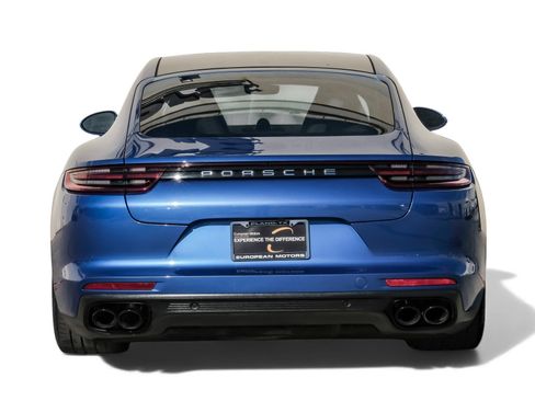 Used 2018 Porsche Panamera 4 w/ Sport Chrono Package image 9