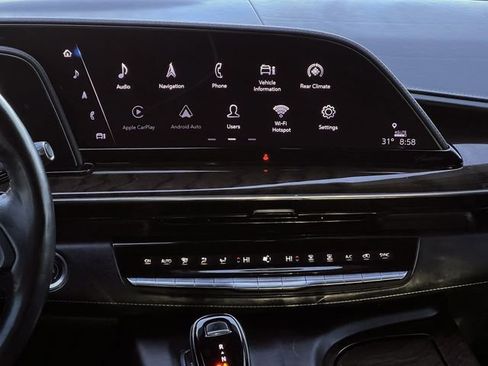 Used 2022 Cadillac Escalade Sport Platinum w/ LPO, ONYX Package image 17