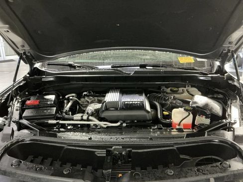 Used 2022 Chevrolet Suburban High Country AWD/4WD image 28