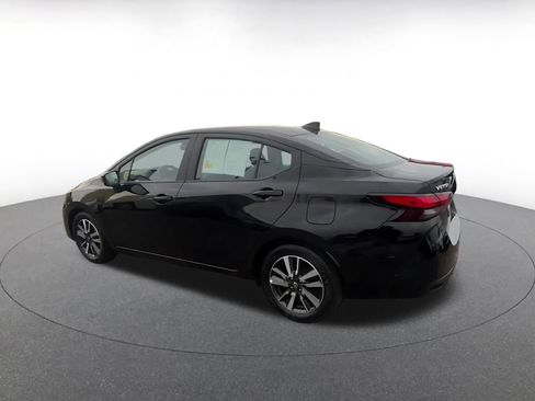 Used 2025 Nissan Versa SV image 10