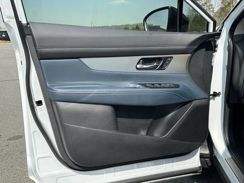 New 2026 Nissan Murano Platinum w/ Cargo Package AWD/4WD image 11