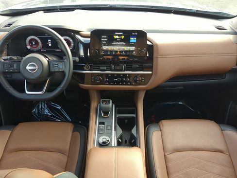 Certified 2024 Nissan Pathfinder Platinum w/ Cargo Package image 14