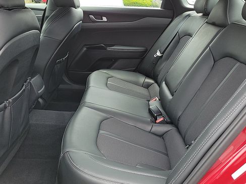 Used 2024 Kia K5 GT-Line AWD/4WD image 9