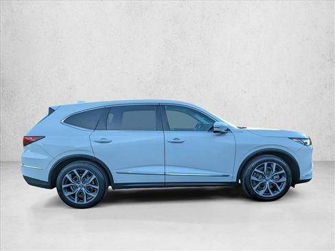 Used 2024 Acura MDX FWD w/ Technology Package image 4