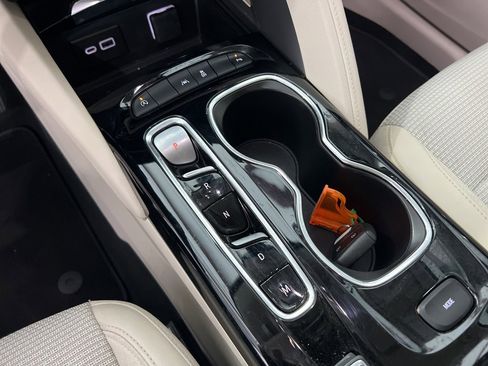 Used 2023 Buick Envision Preferred image 14