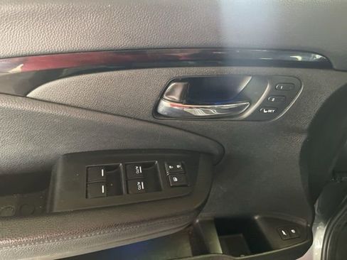 Used 2022 Honda Pilot Touring image 10