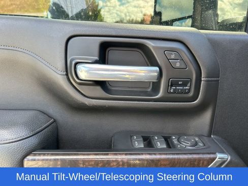 Used 2020 GMC Sierra 2500 Denali w/ Denali Ultimate Package image 18