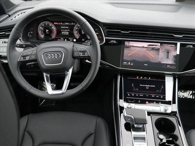 New 2026 Audi Q7 3.0T Premium Plus AWD/4WD image 16