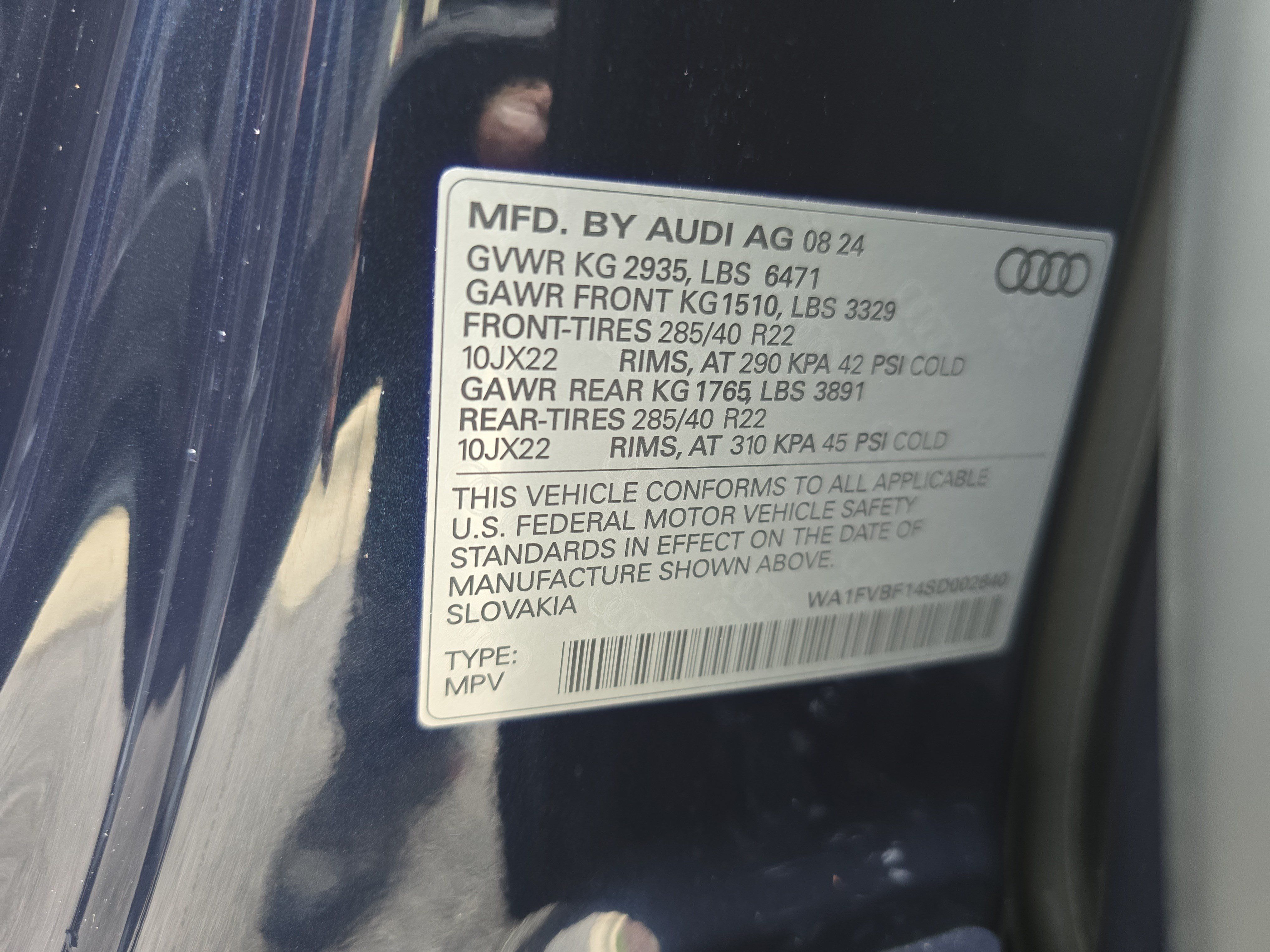 Used 2025 Audi Q8 Prestige AWD/4WD image 32