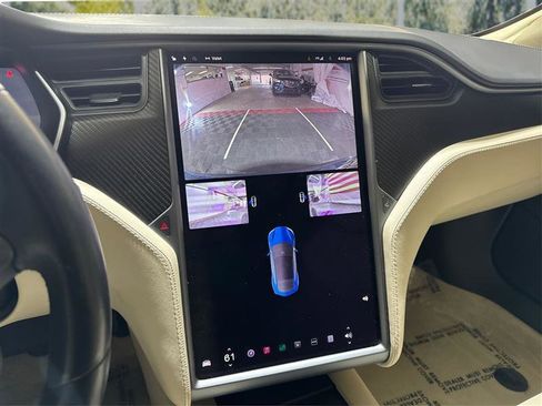 Used 2018 Tesla Model S 100D AWD/4WD image 25