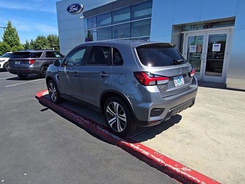 Used 2021 Mitsubishi Outlander Sport AWD image 2