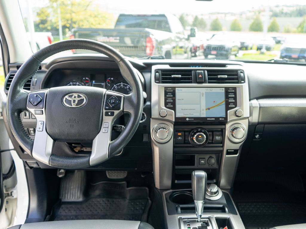 Used 2020 Toyota 4Runner SR5 Premium w/ Moonroof Package AWD/4WD image 14