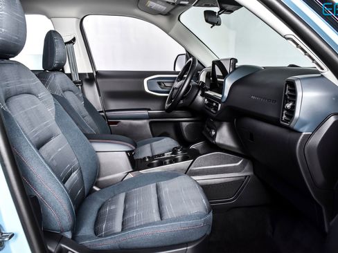 Used 2025 Ford Bronco Sport Heritage w/ Convenience Package image 25