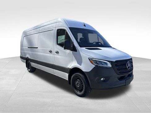 New 2025 Mercedes-Benz Sprinter 3500 image 7