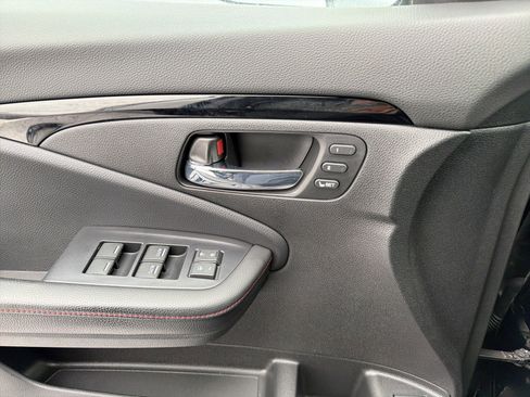 Used 2019 Honda Ridgeline Black Edition image 16